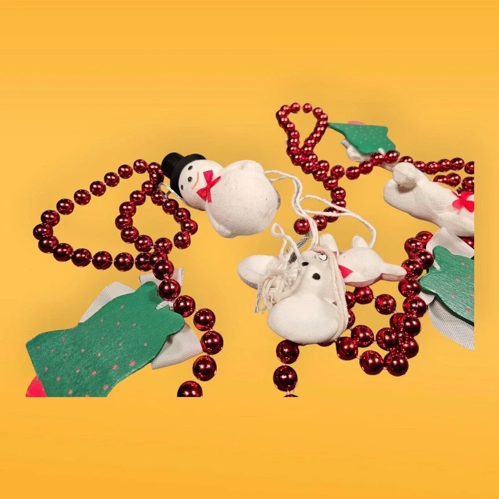 Vintage Avon Festive Friends Christmas‎ Garland Mouse Snowman Deer Bear Bells 6'